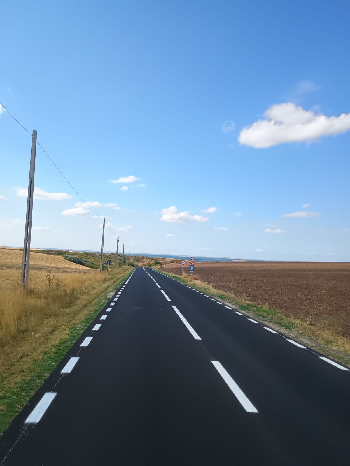 Studiu de caz – Lucrări de marcaje rutiere pe drumuri județene din județul Constanța 8 WhatsApp Image 2025 11 27 at 11.39.30